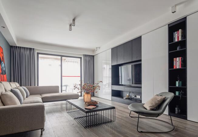 客廳與陽臺之間怎樣裝修更好？